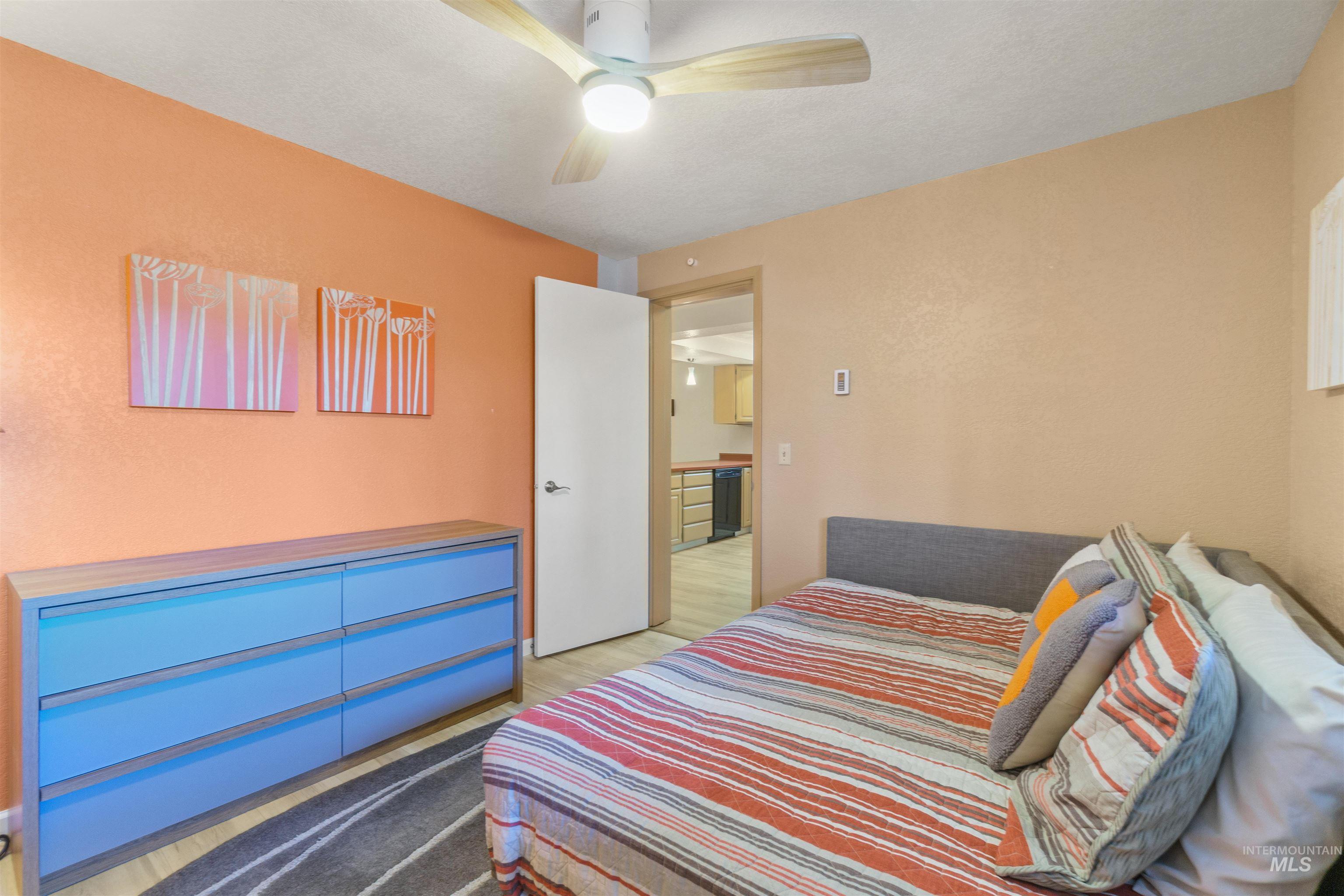 1640 Davis Avenue Unit: 7