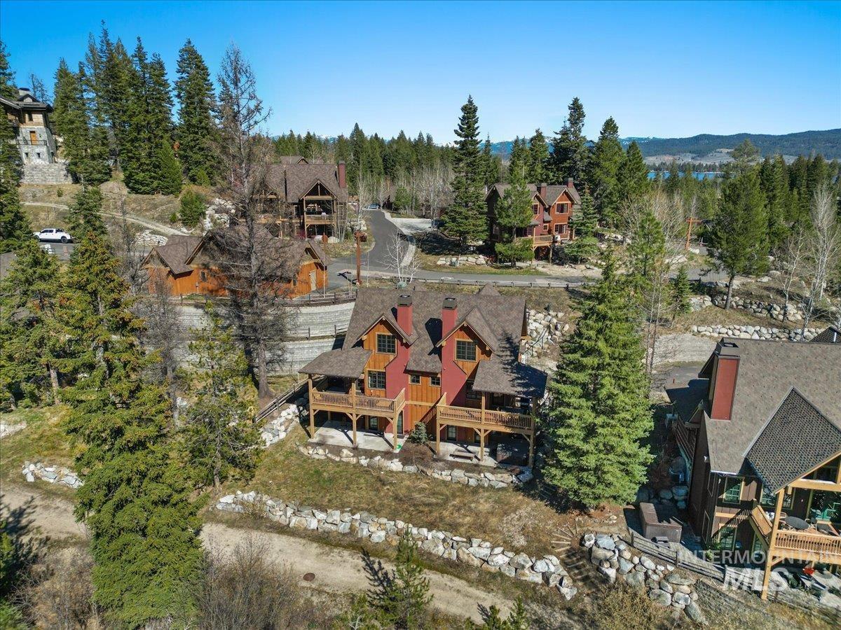 67 Golden Bar Ct