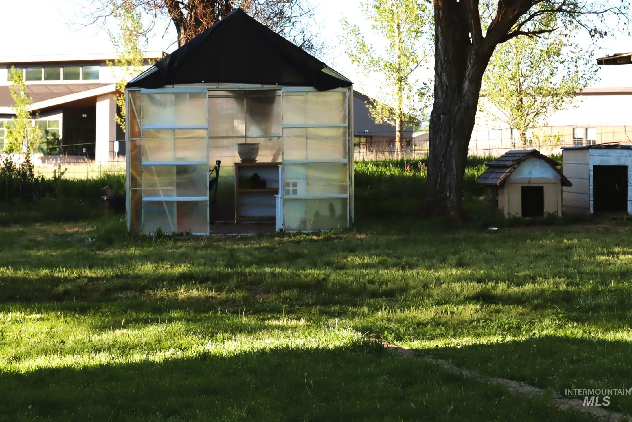 203 N Berkley