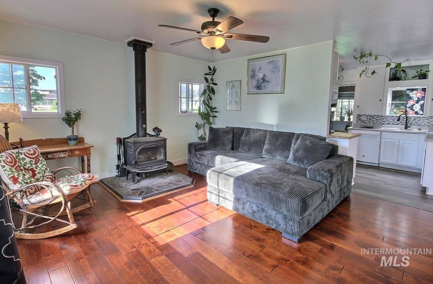 203 N Berkley