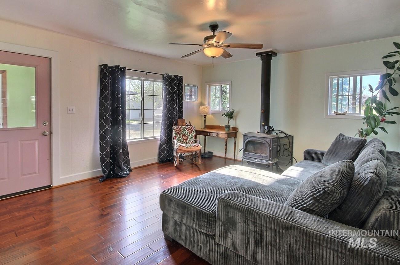 203 N Berkley