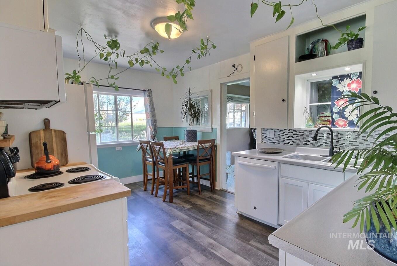203 N Berkley