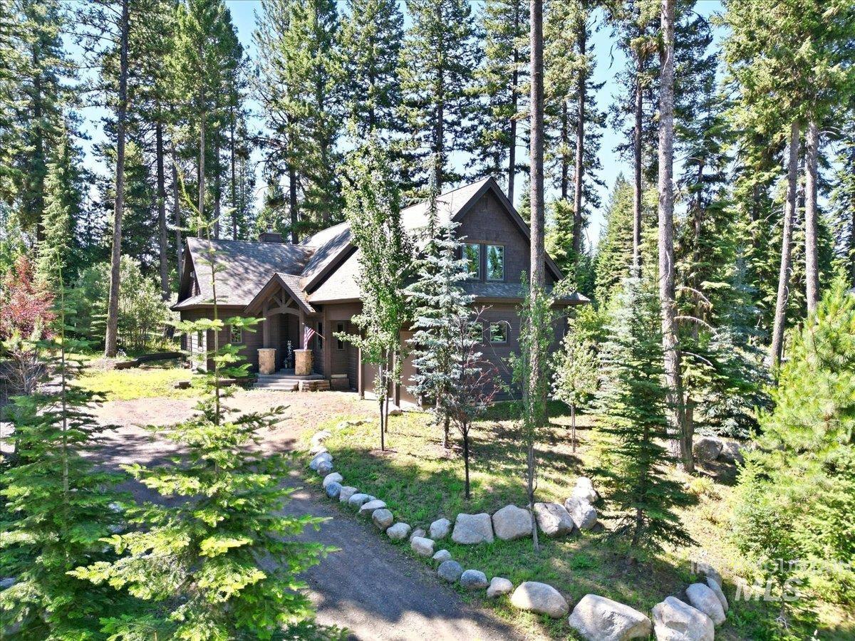 1014 Violet Way