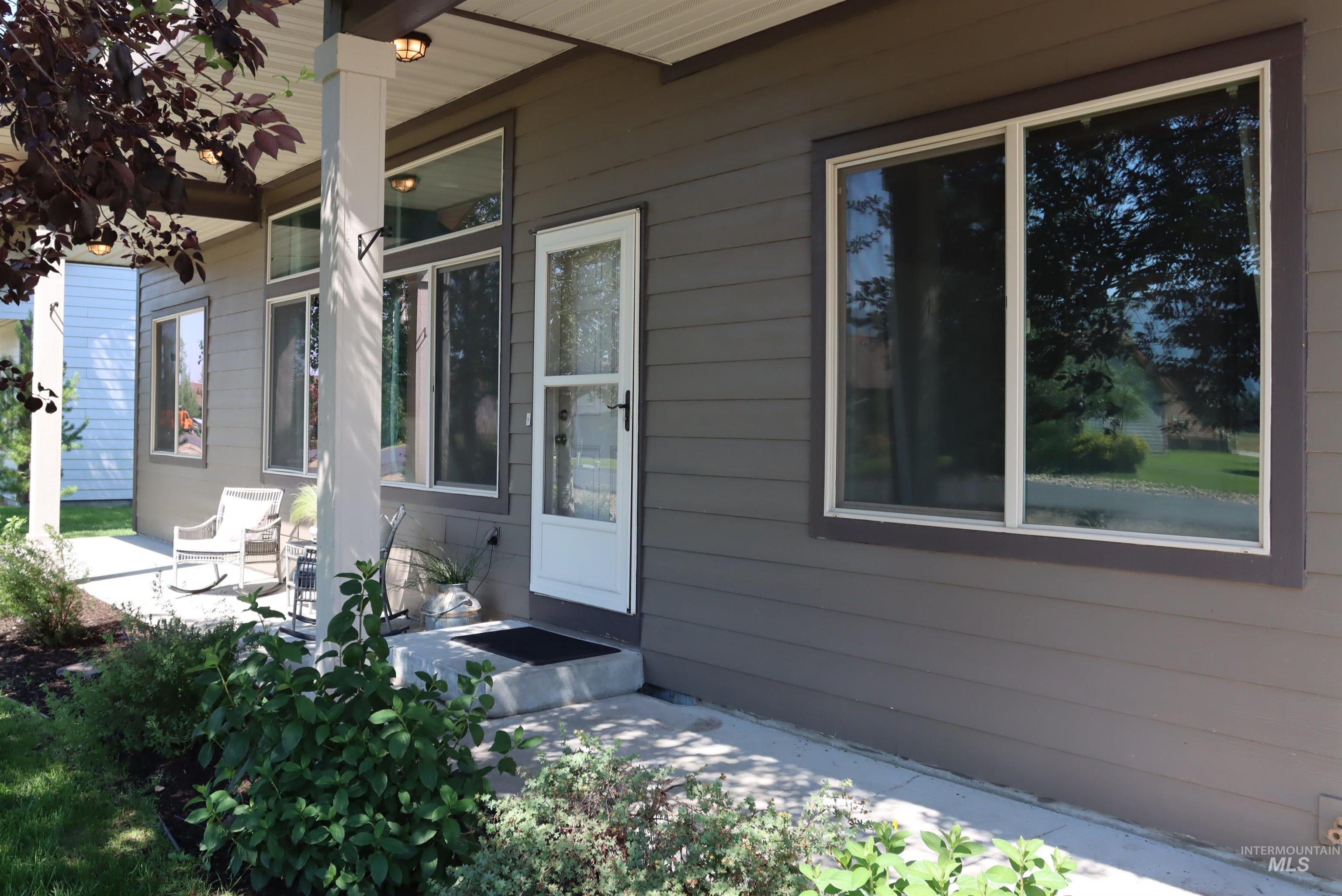 26 Buckskin Drive