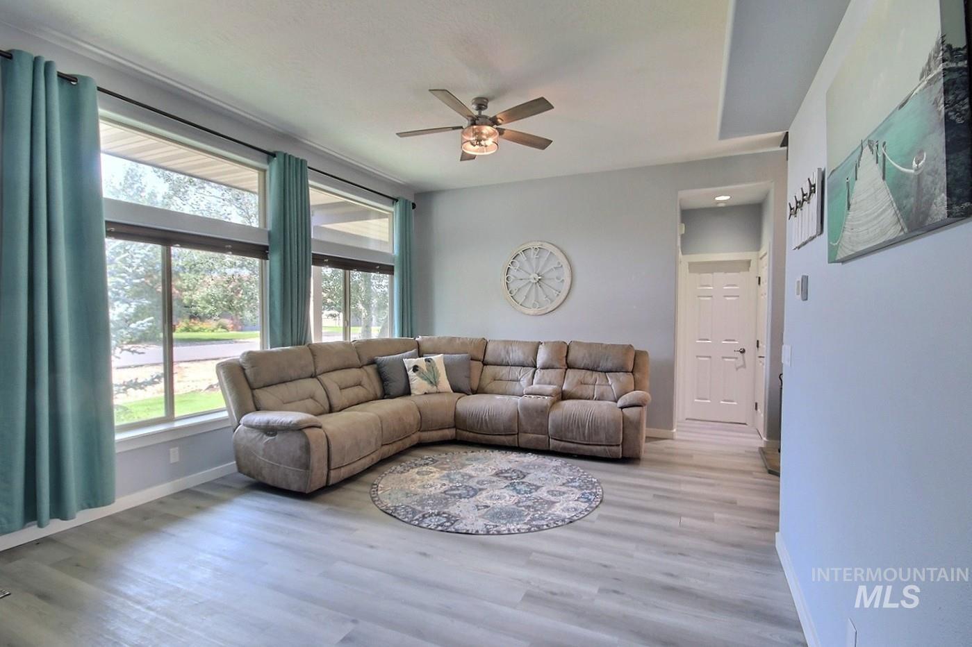26 Buckskin Drive