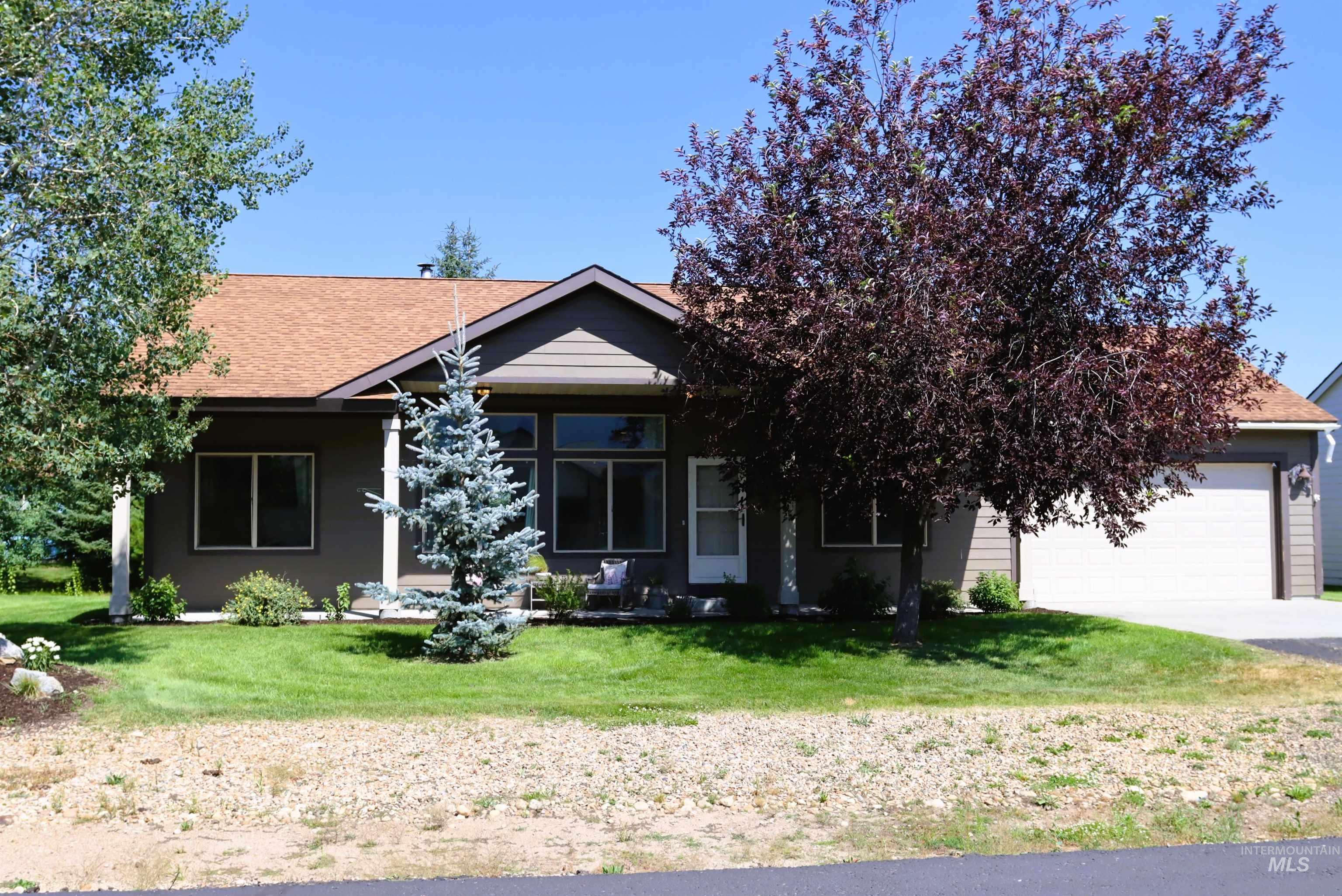 26 Buckskin Drive