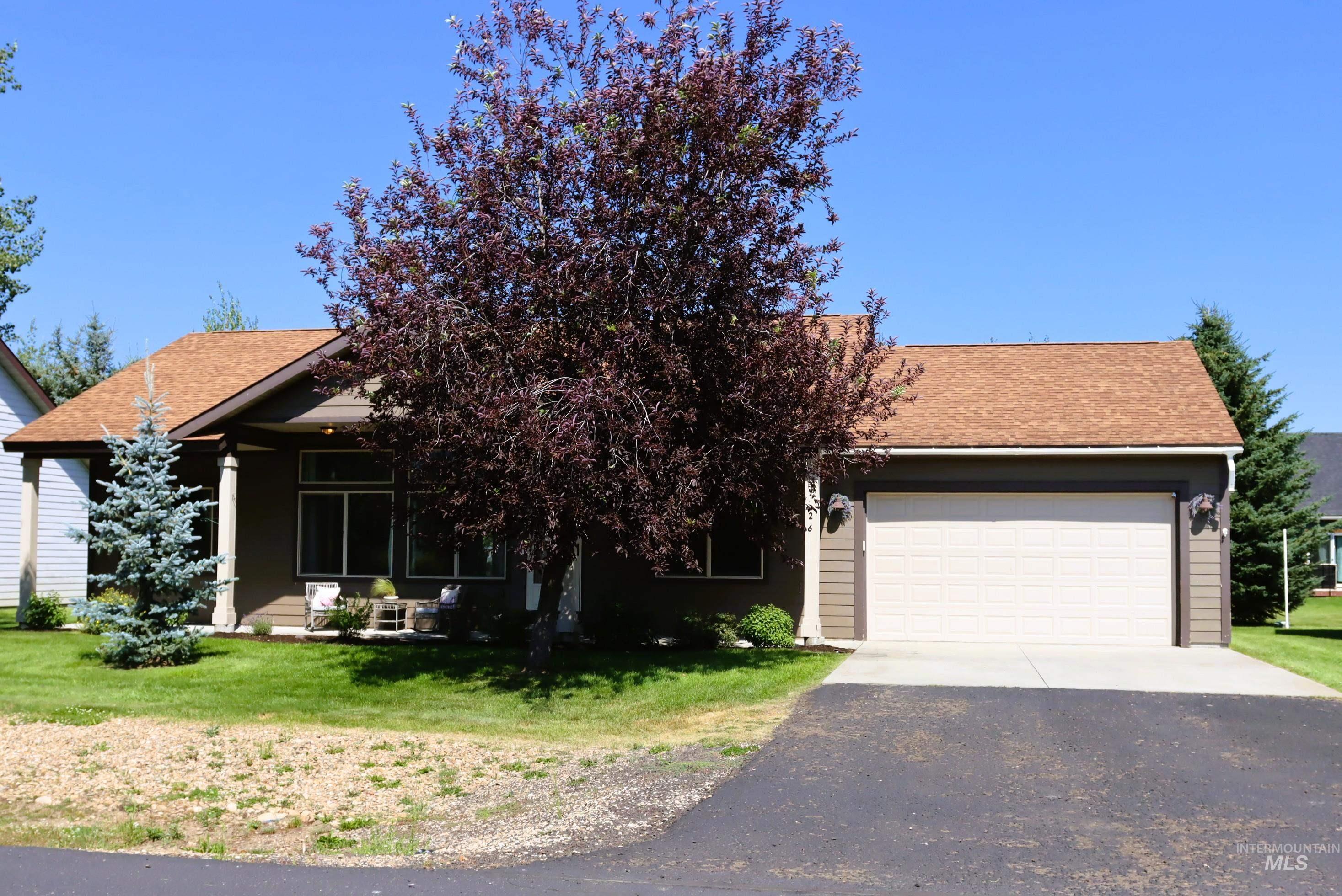 26 Buckskin Drive