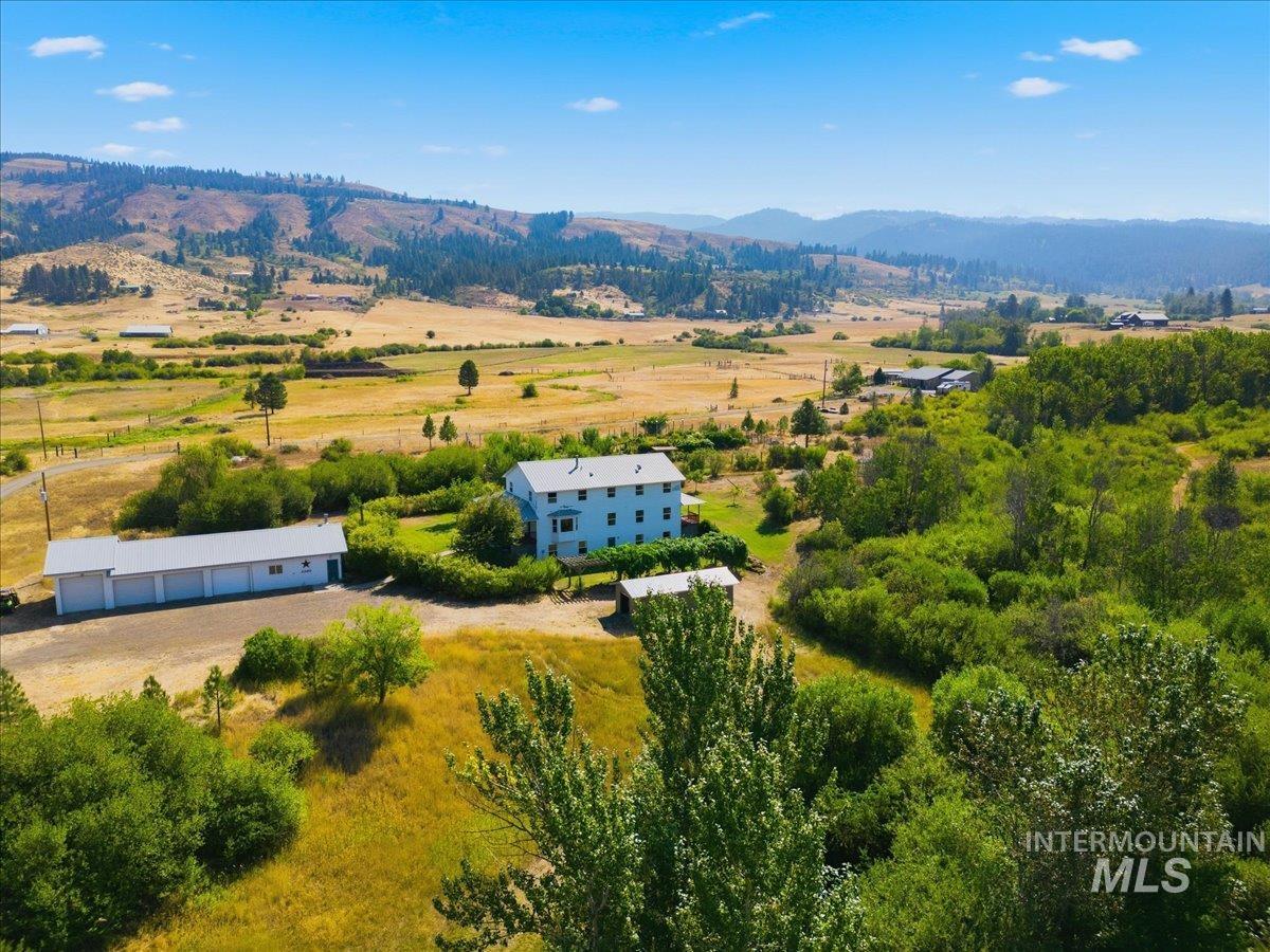2345 Spring Creek Lane