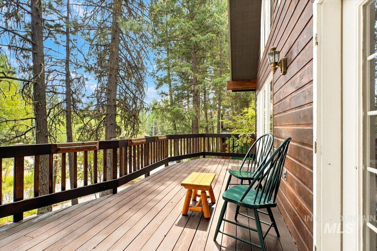 1571 Warren Wagon Road