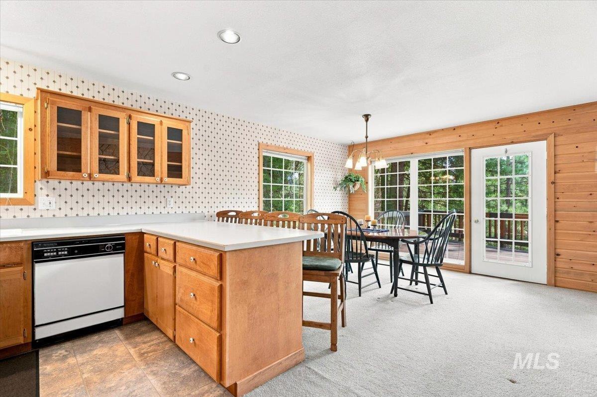 1571 Warren Wagon Road