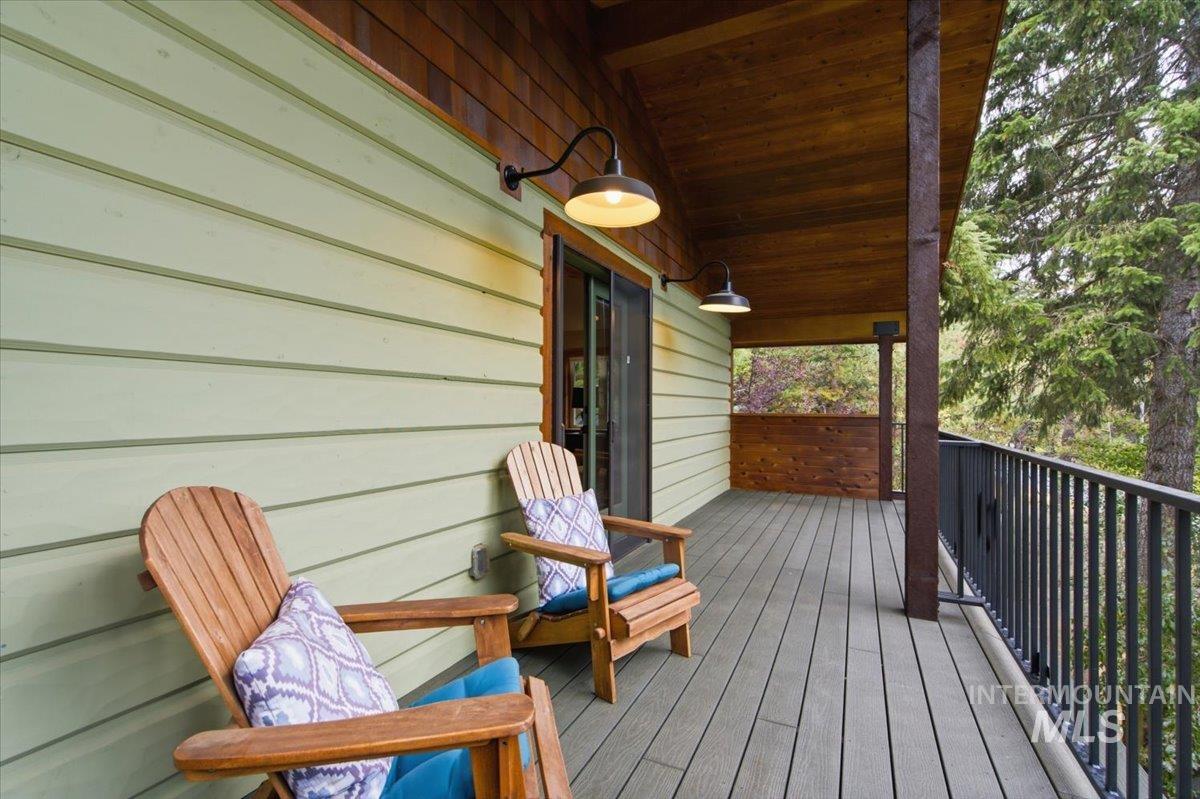 1029 Cee Way Loop