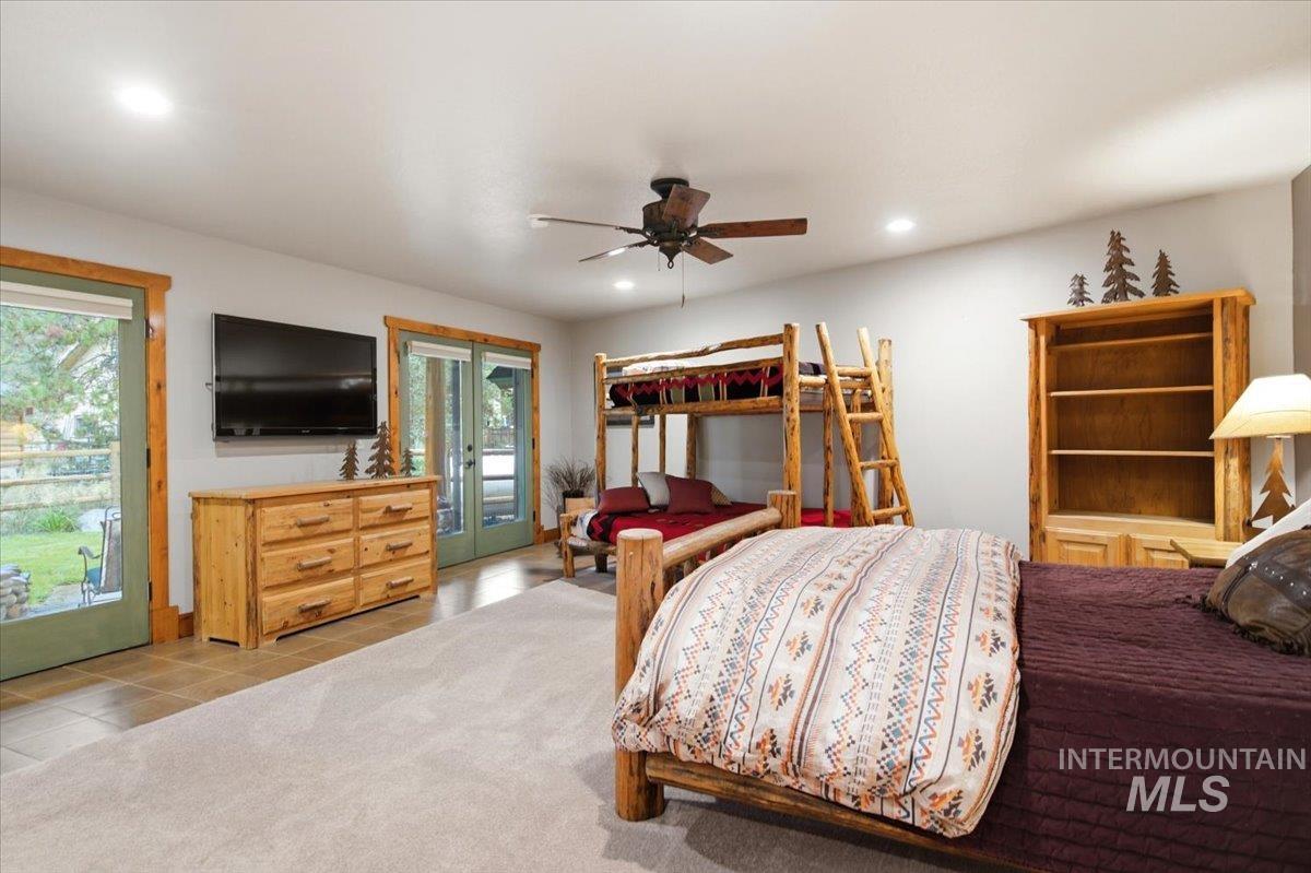 1029 Cee Way Loop