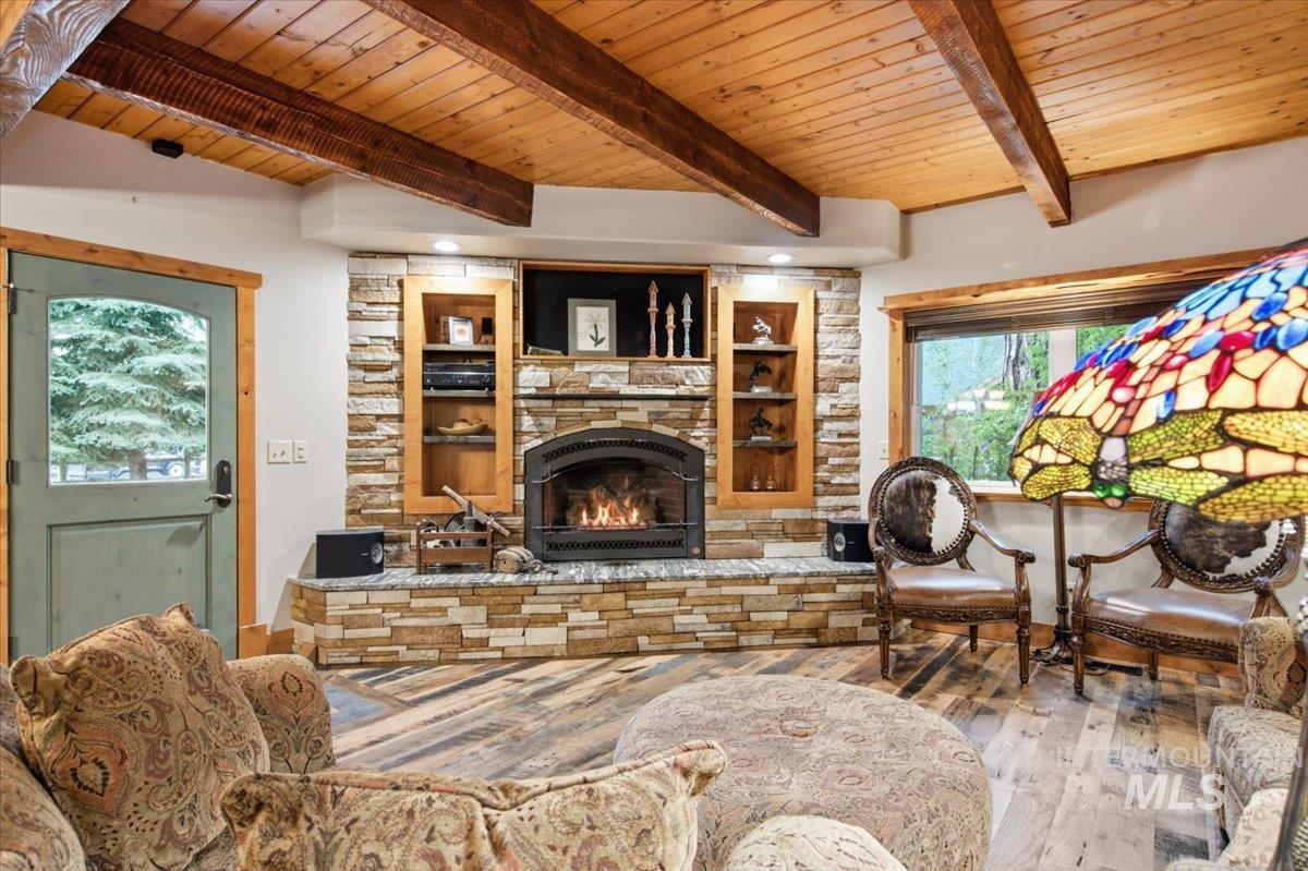 1029 Cee Way Loop