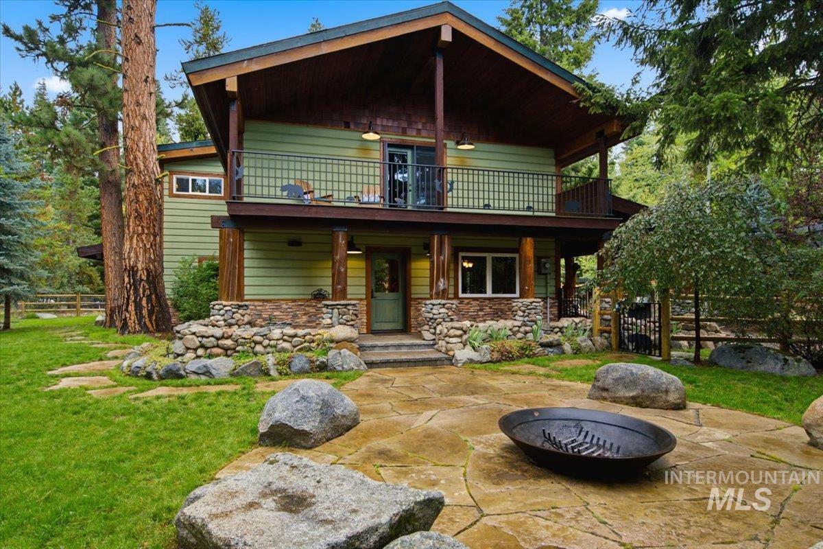 1029 Cee Way Loop