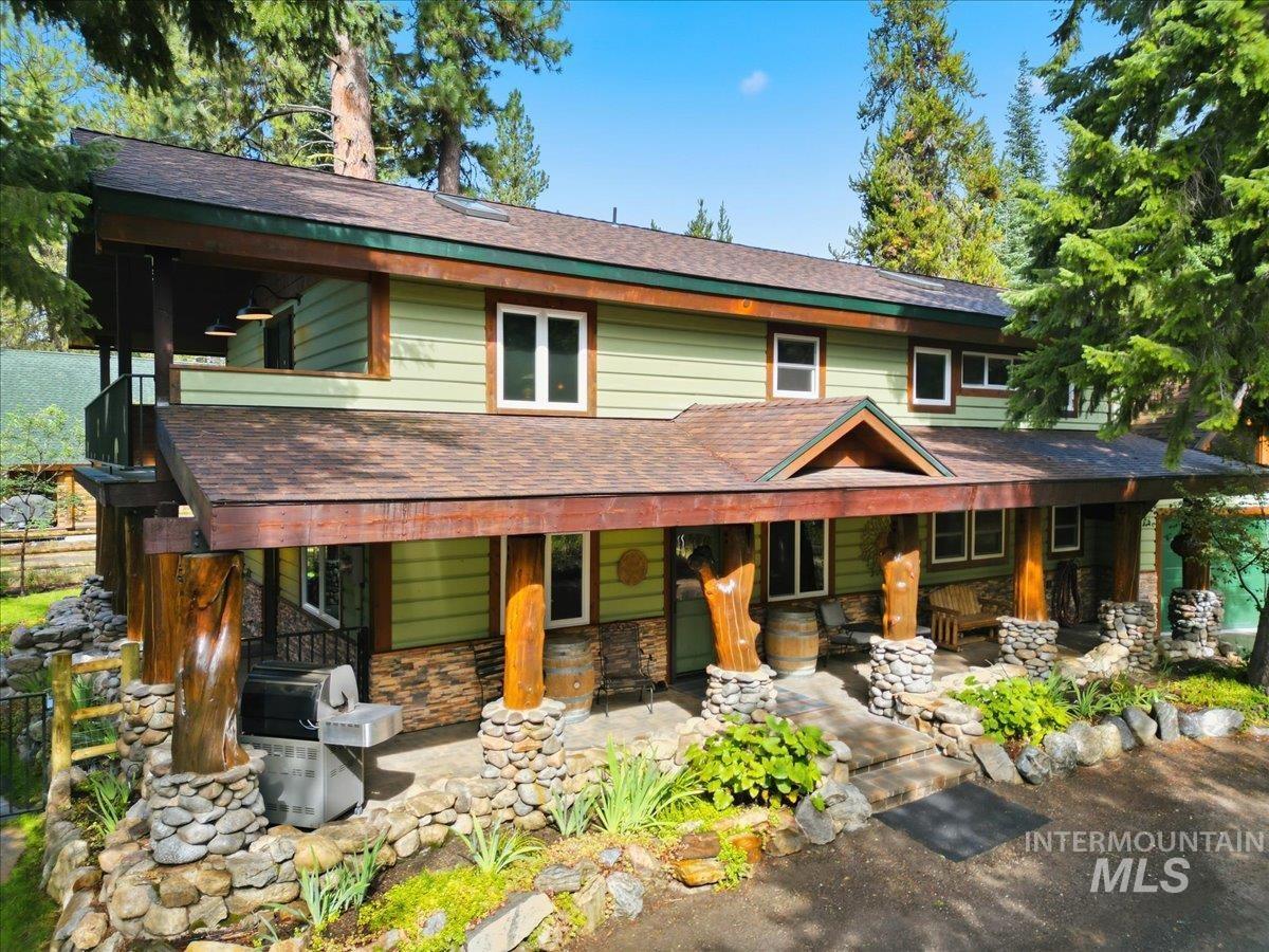 1029 Cee Way Loop