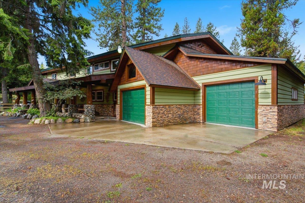 1029 Cee Way Loop