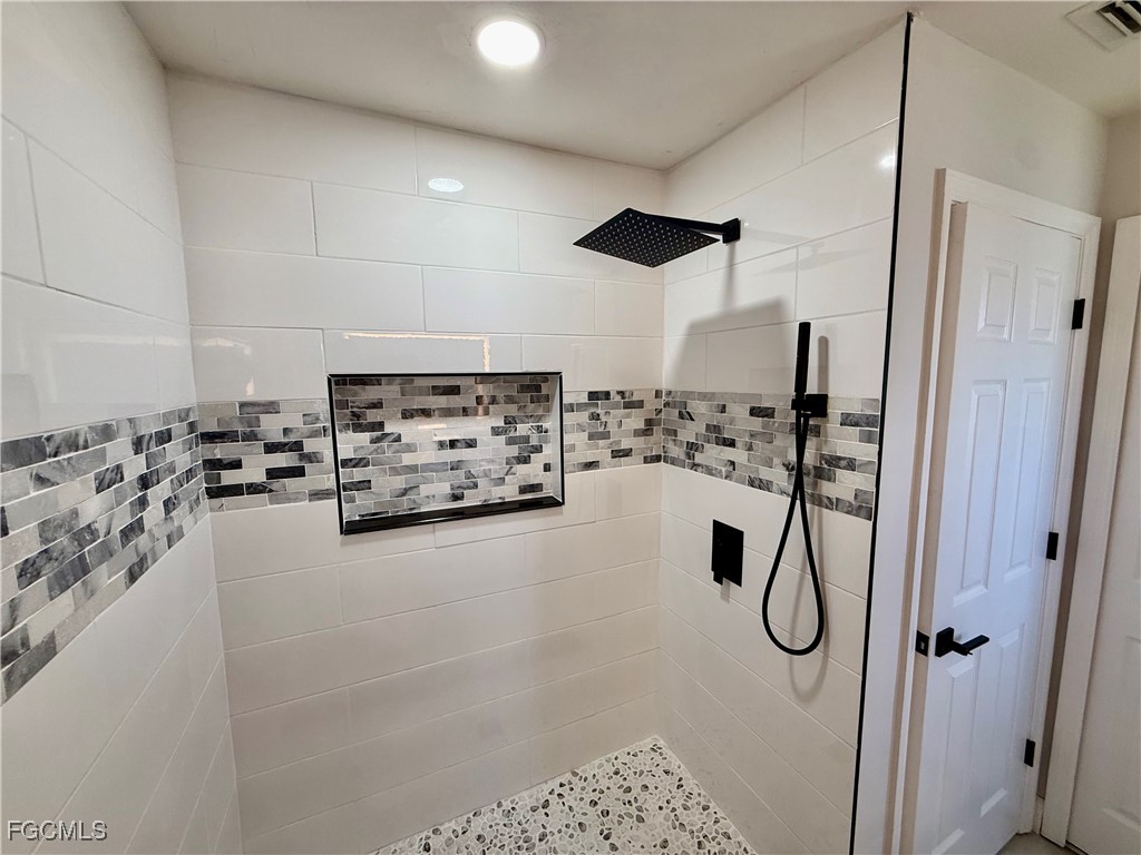 2600 SW 22nd PL