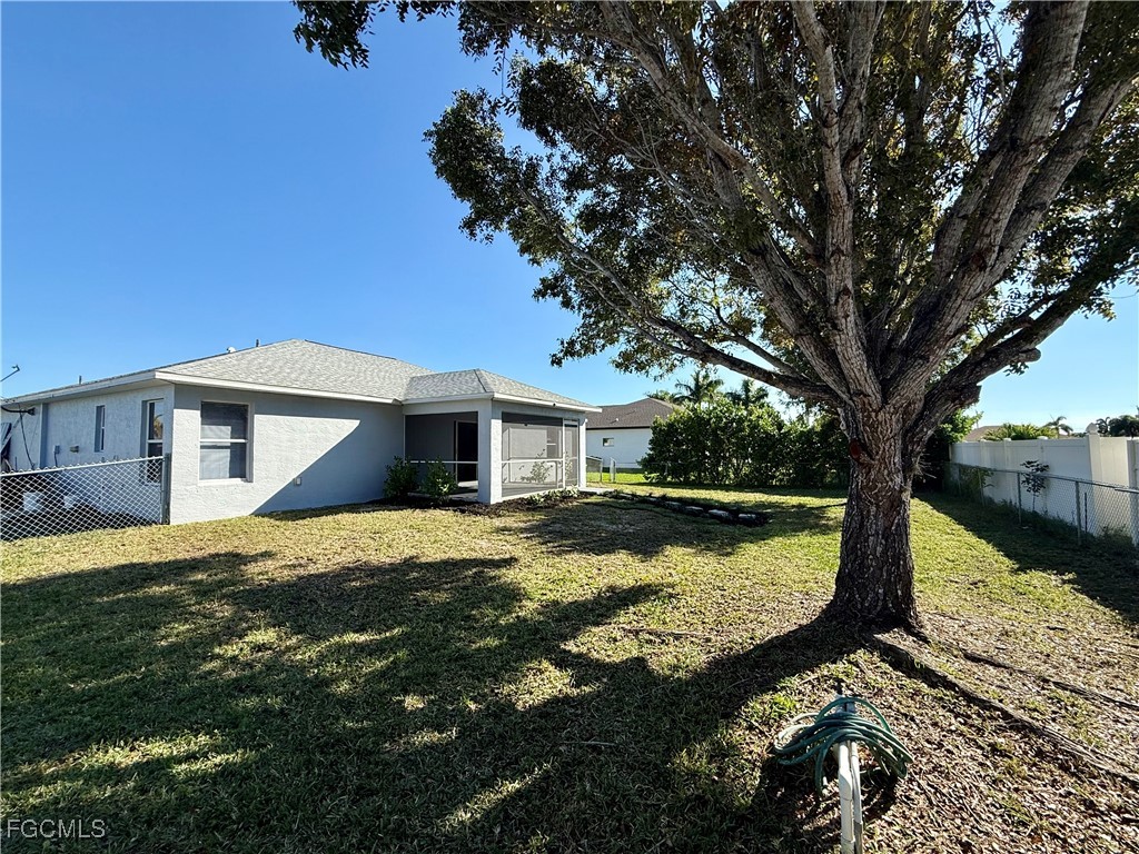 2600 SW 22nd PL