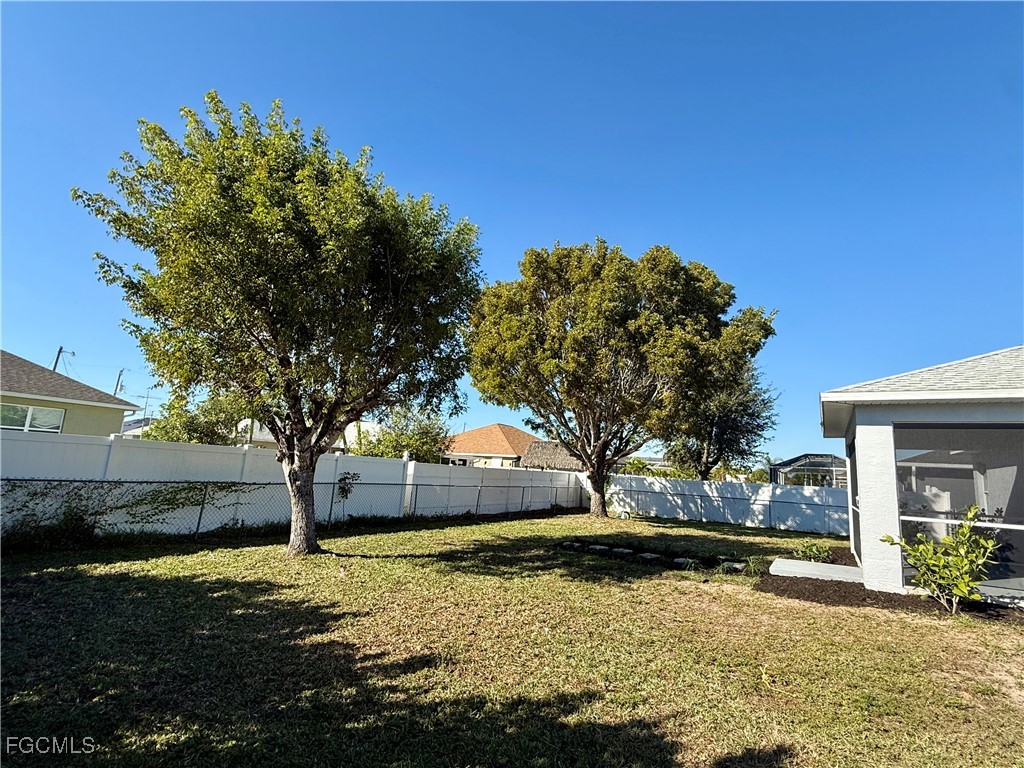 2600 SW 22nd PL