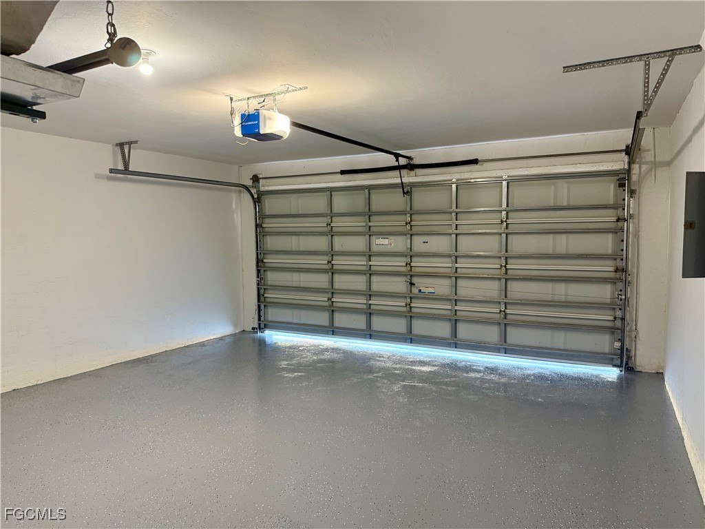 2600 SW 22nd PL