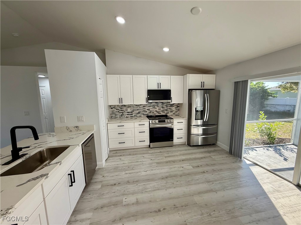 2600 SW 22nd PL