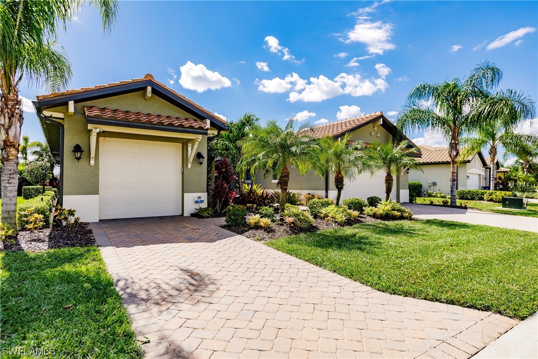 10058 Avalon Lake CIR