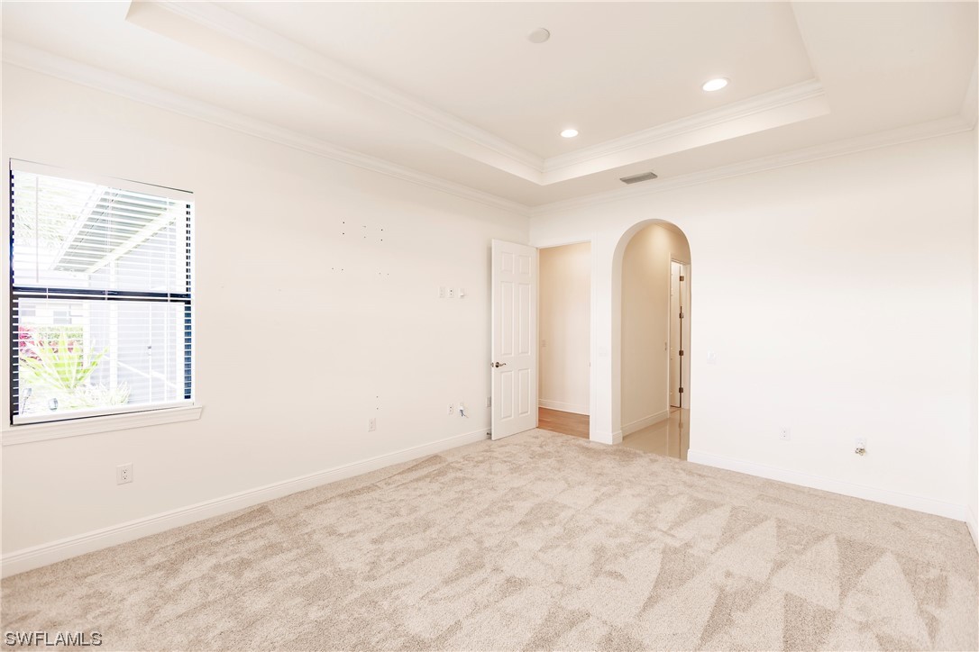 10058 Avalon Lake CIR