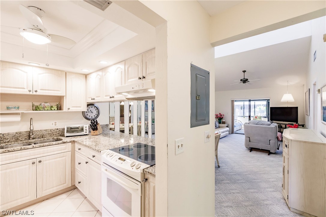 3907 SW 9th AVE 112