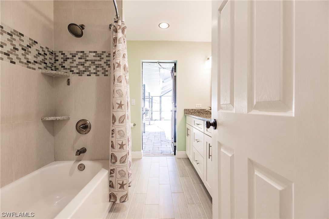 2515 SE 25th AVE
