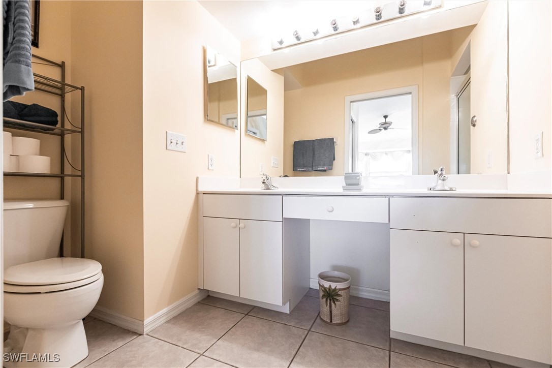 10210 Washingtonia Palm WAY 1723