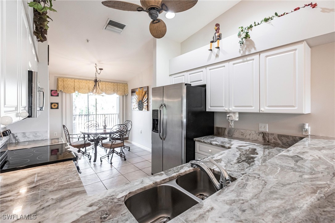 10210 Washingtonia Palm WAY 1723