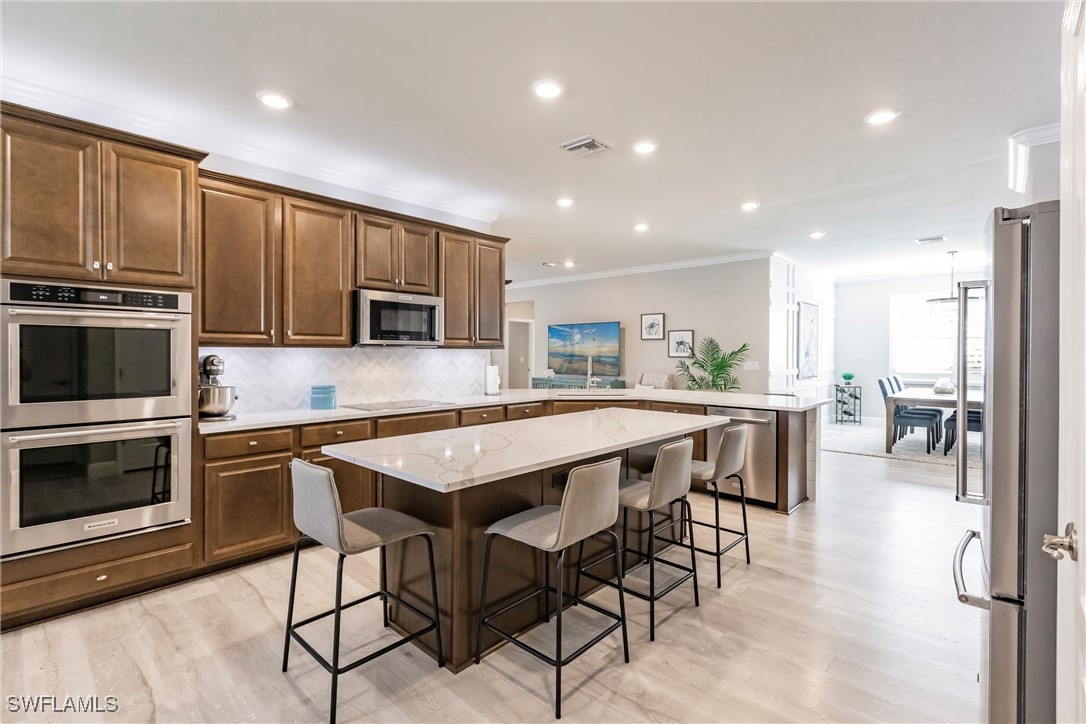 17546 Elkgrove LN