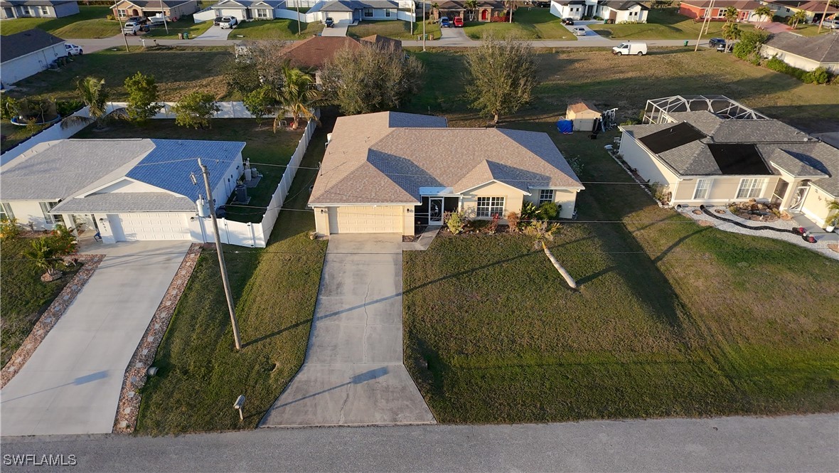 323 NW 10th ST