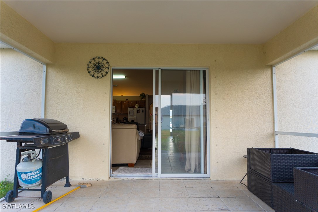 203 SW 10th PL