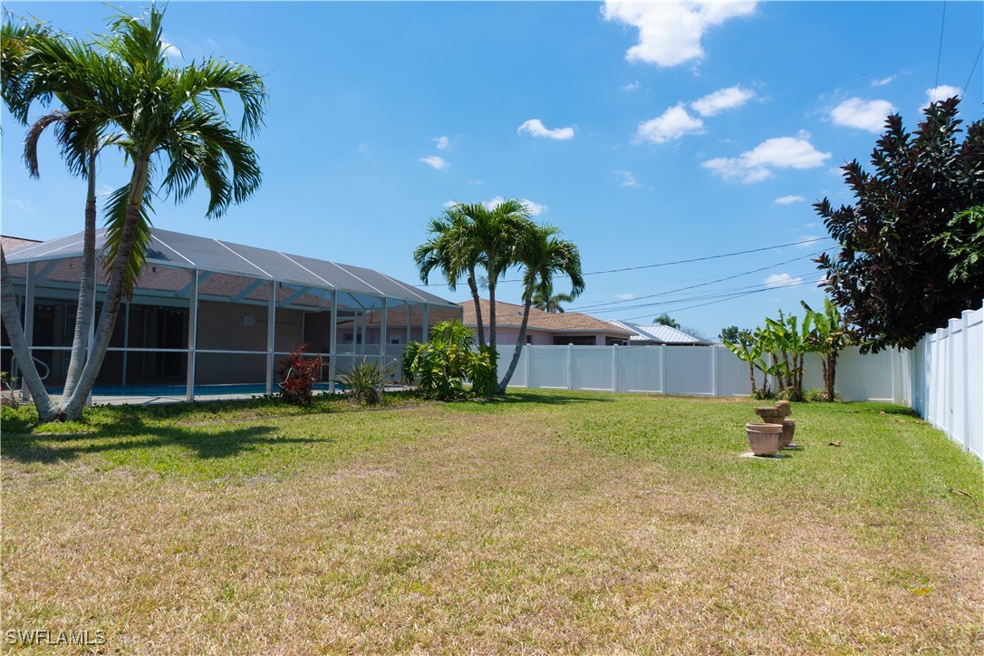 401 SW 43rd TER