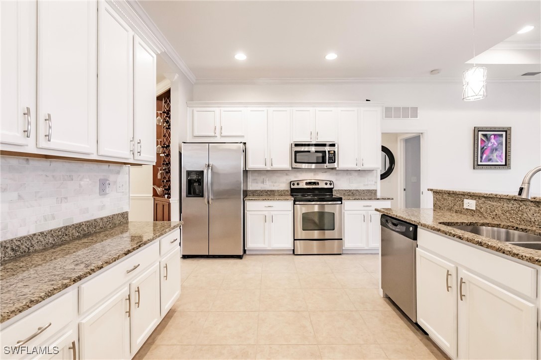 3260 Magnolia Landing LN