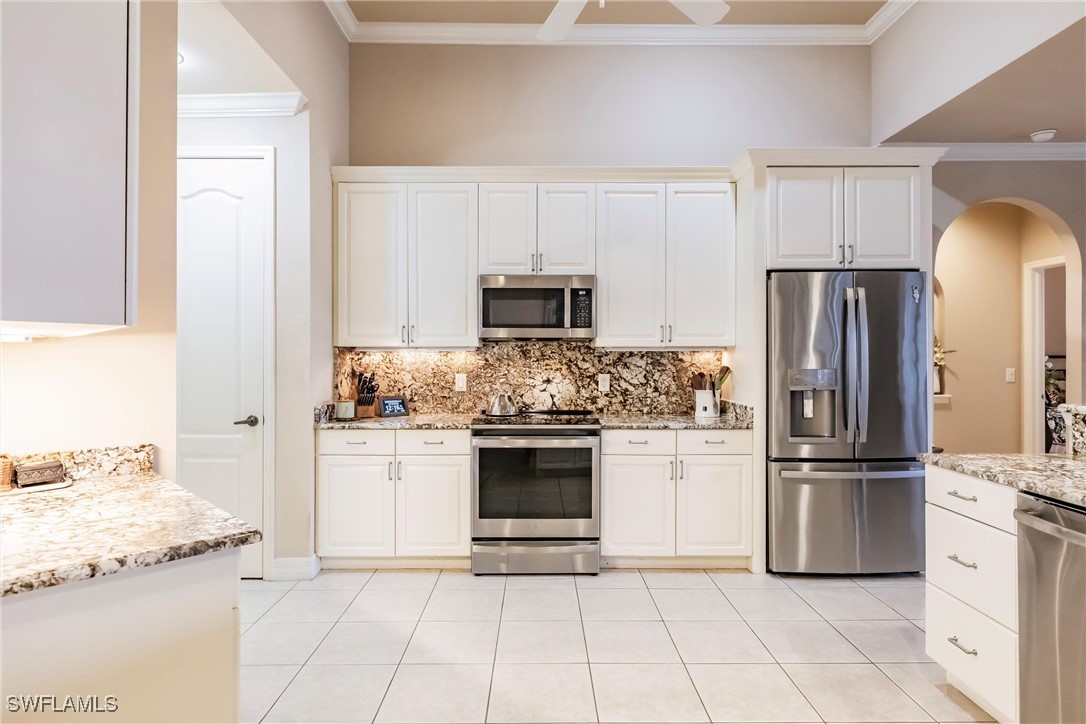 2521 Cape Coral PKWY W