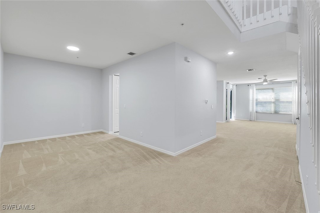 1370 Mariposa CIR 102