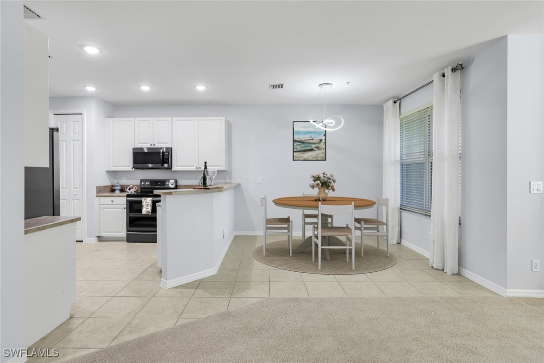1370 Mariposa CIR 102