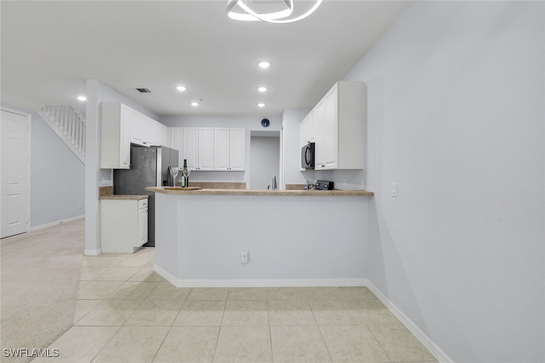 1370 Mariposa CIR 102