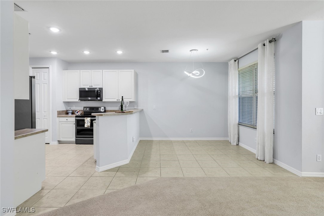 1370 Mariposa CIR 102