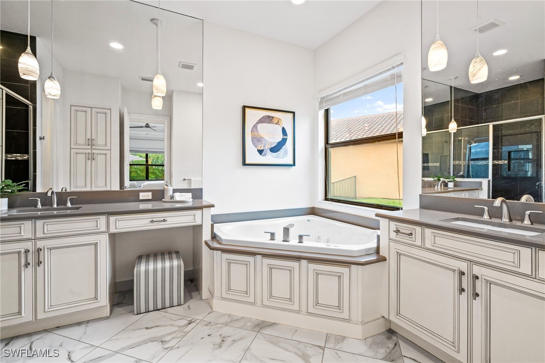 13588 Mandarin CIR