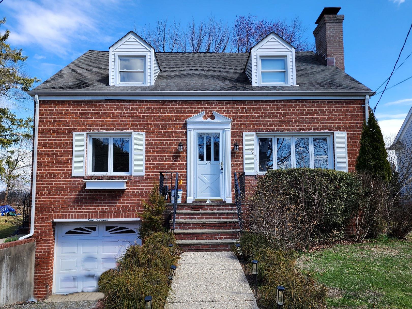 119 Soundview Avenue