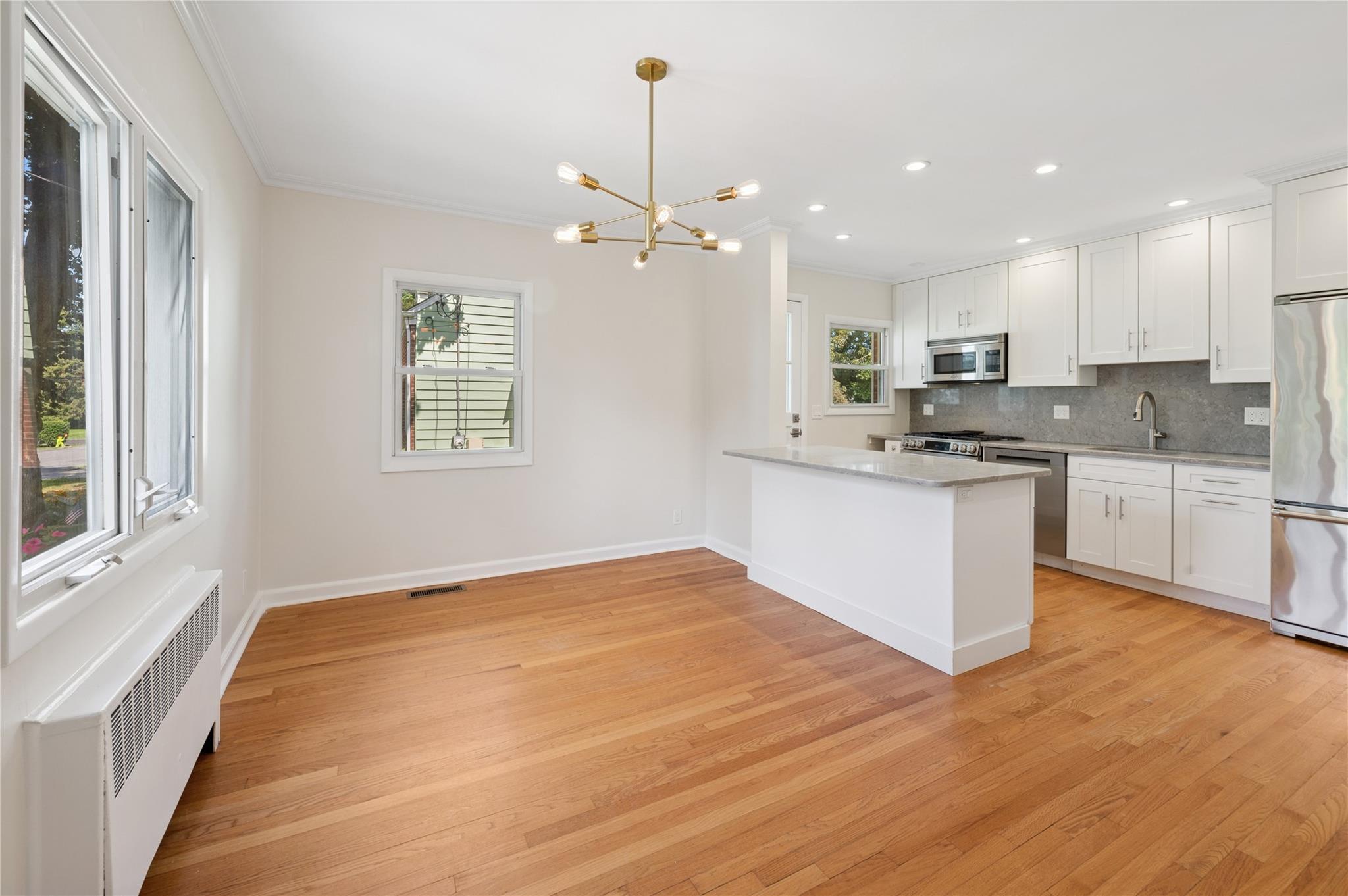 119 Soundview Avenue