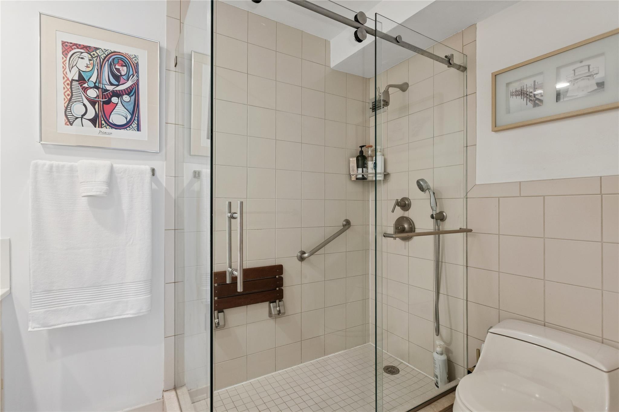 720 Milton Road Unit: #3D West