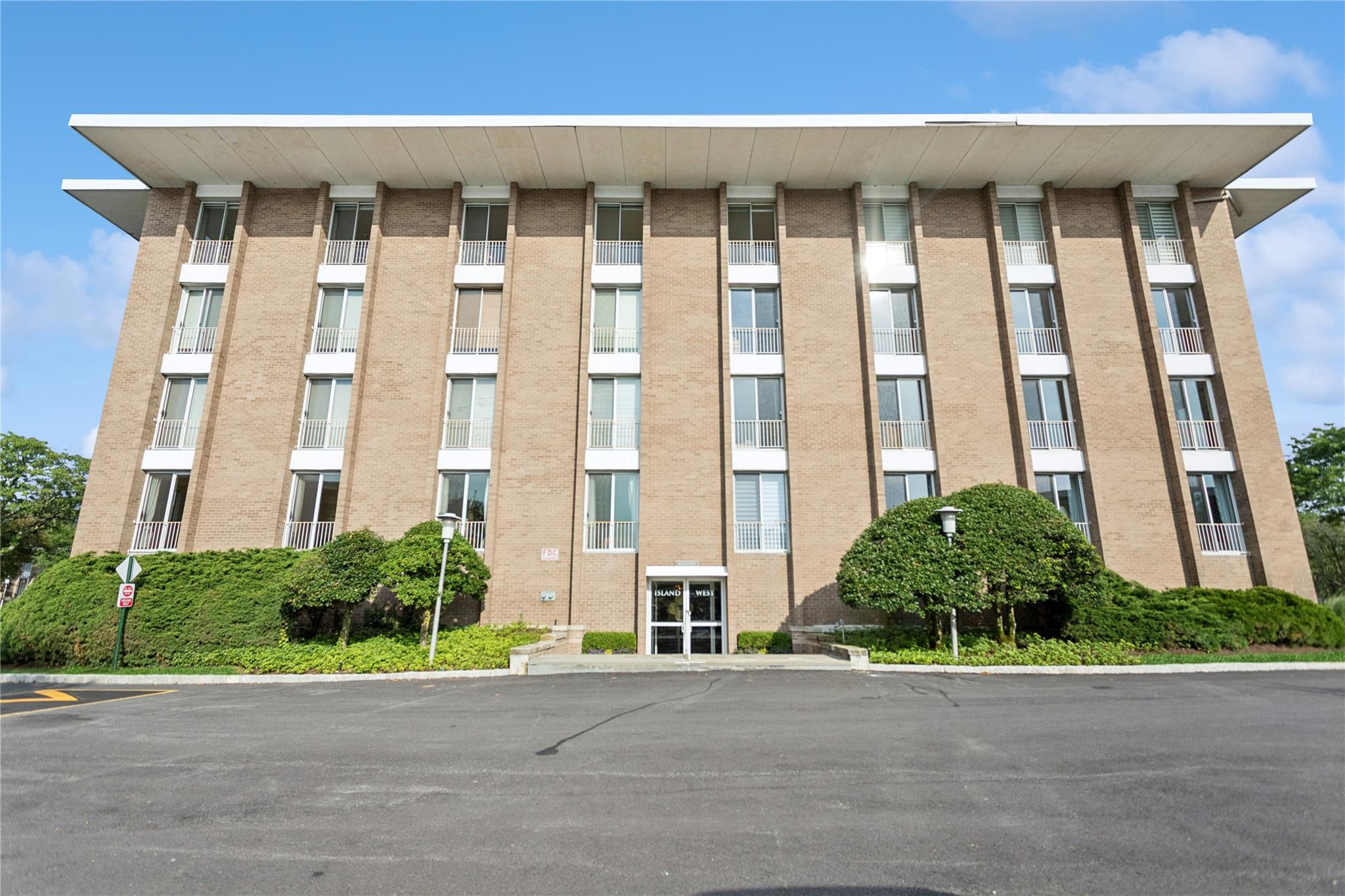 720 Milton Road Unit: #3D West