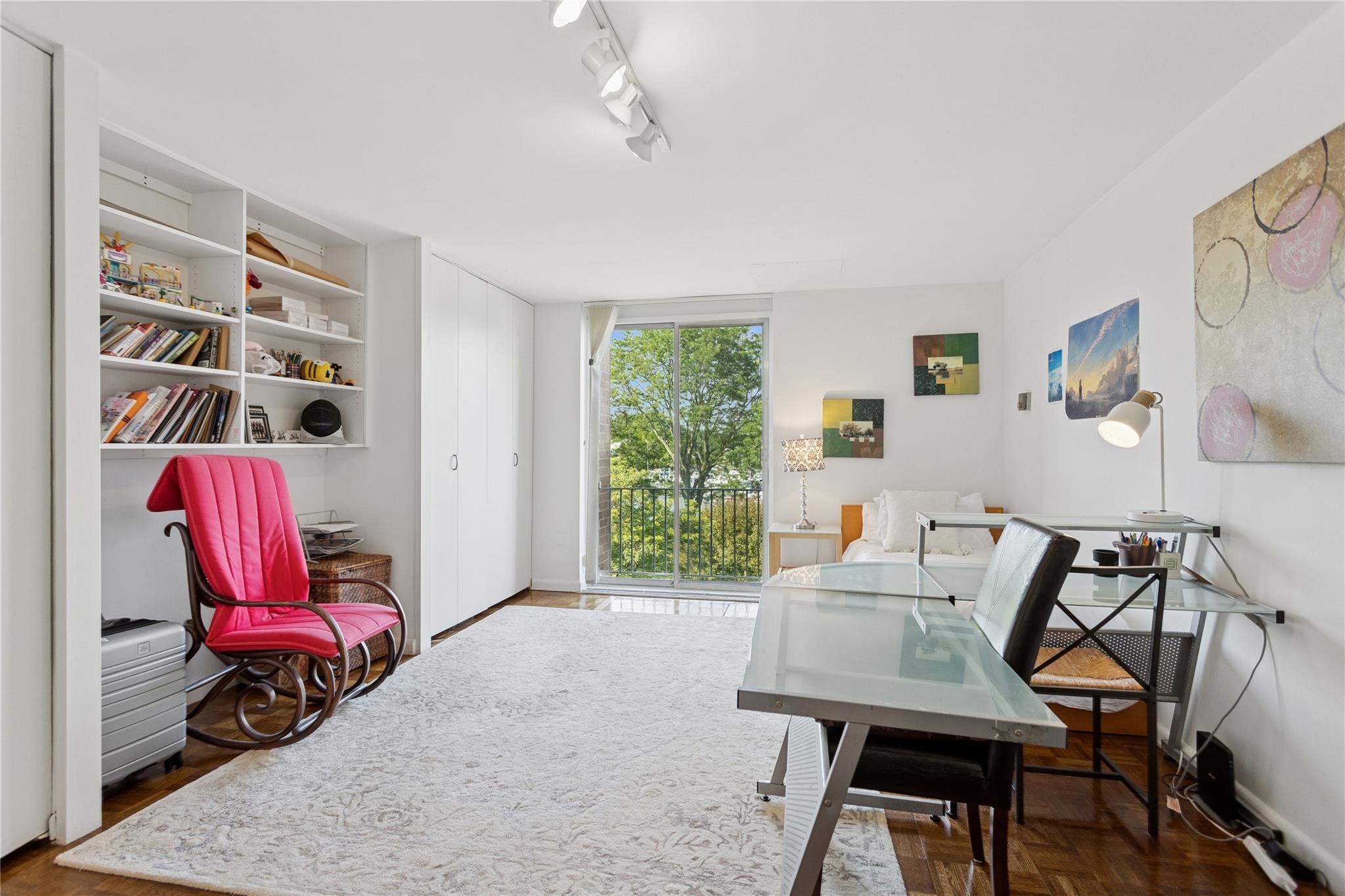 720 Milton Road Unit: #3D West