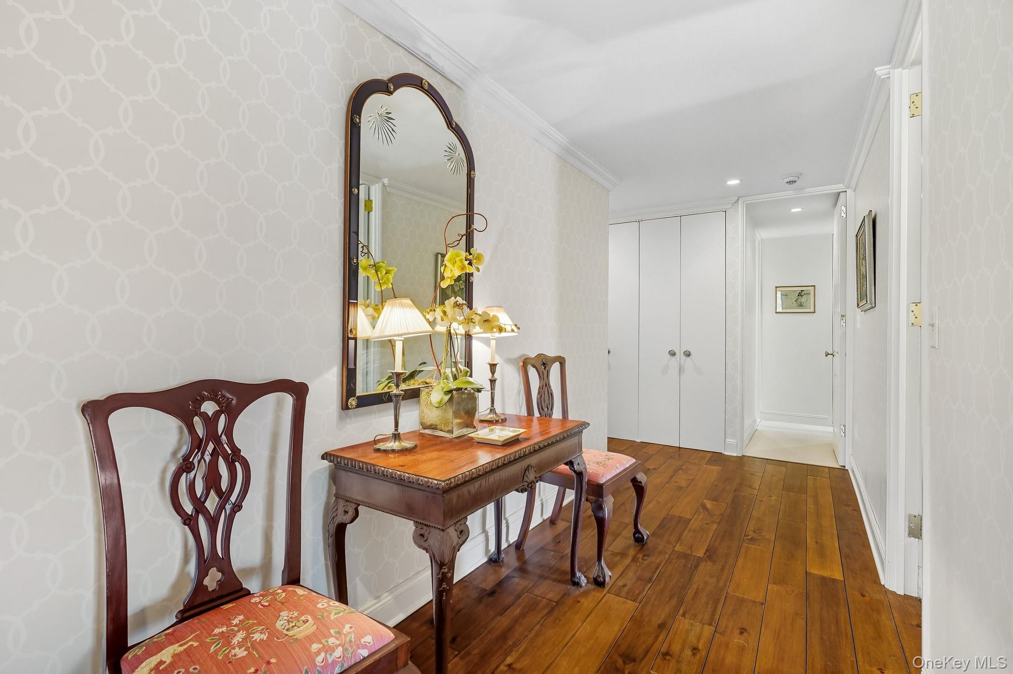 720 Milton Road 3 C West Milton Road Unit: 3C West
