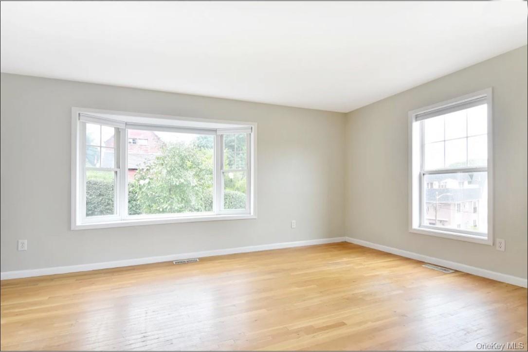 40 Terrace Place Unit: Left