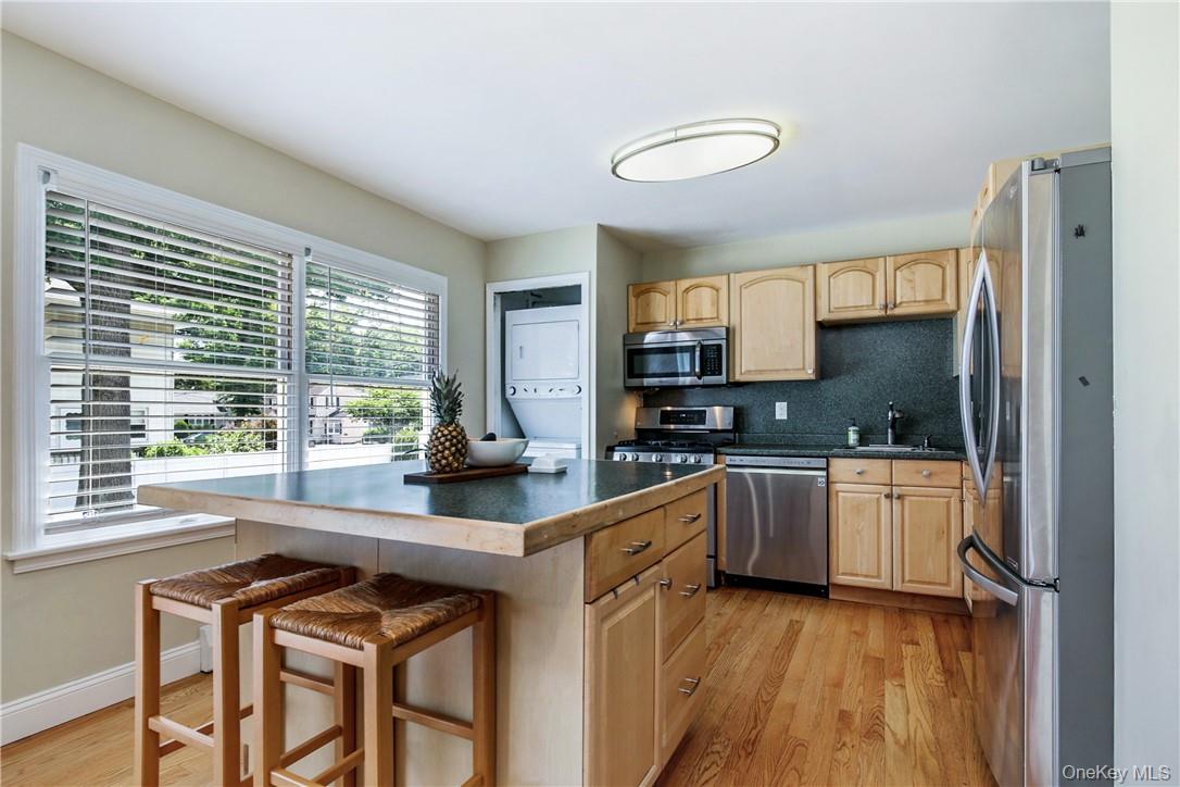 119 Nelson Avenue Unit: 1